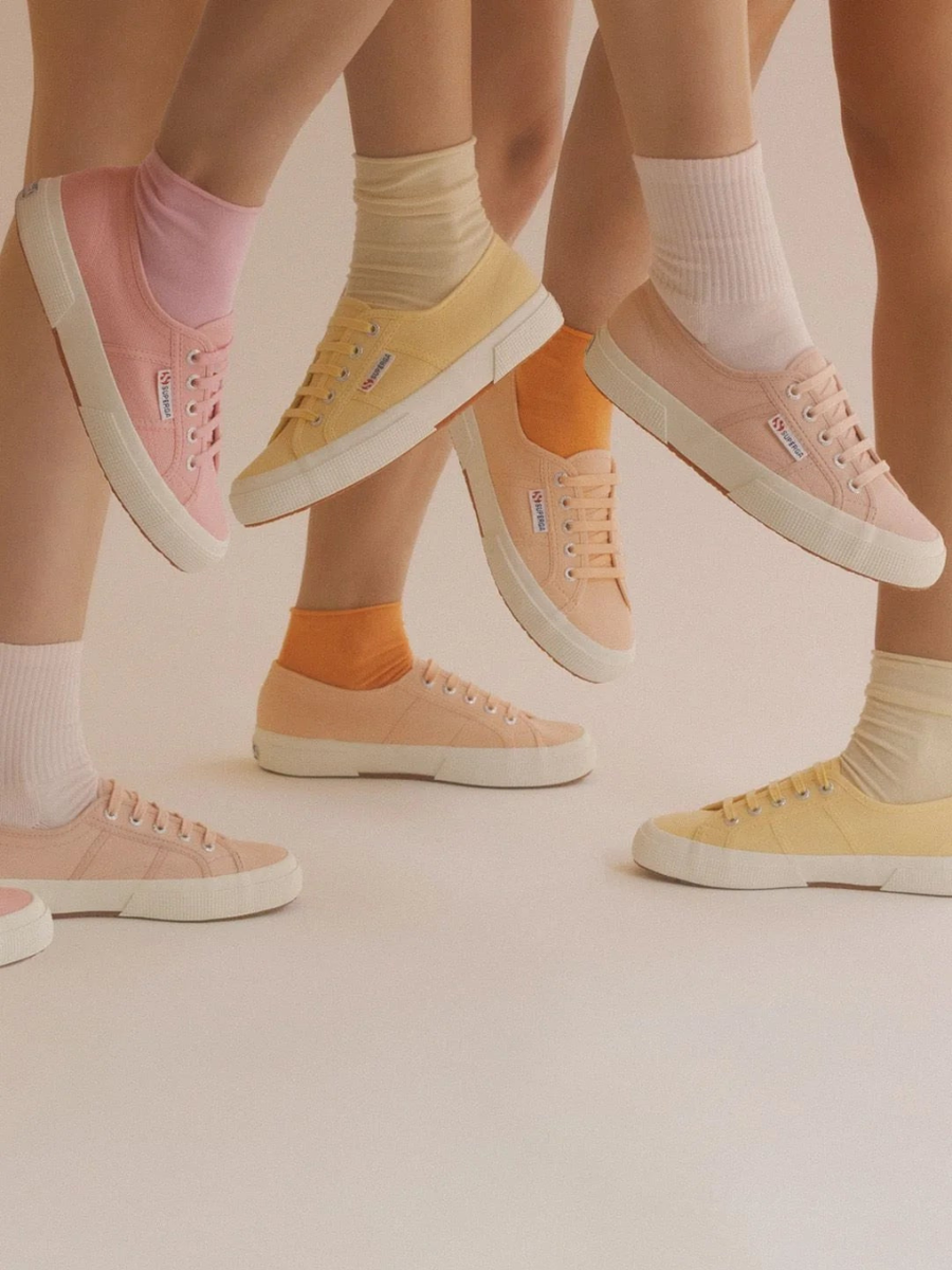 Superga: guía completa | Historia, modelos, tallaje y cómo combinarlas
