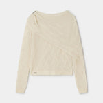 Jersey LAAGAM Parker Textured Ecru, otra vista con modelo