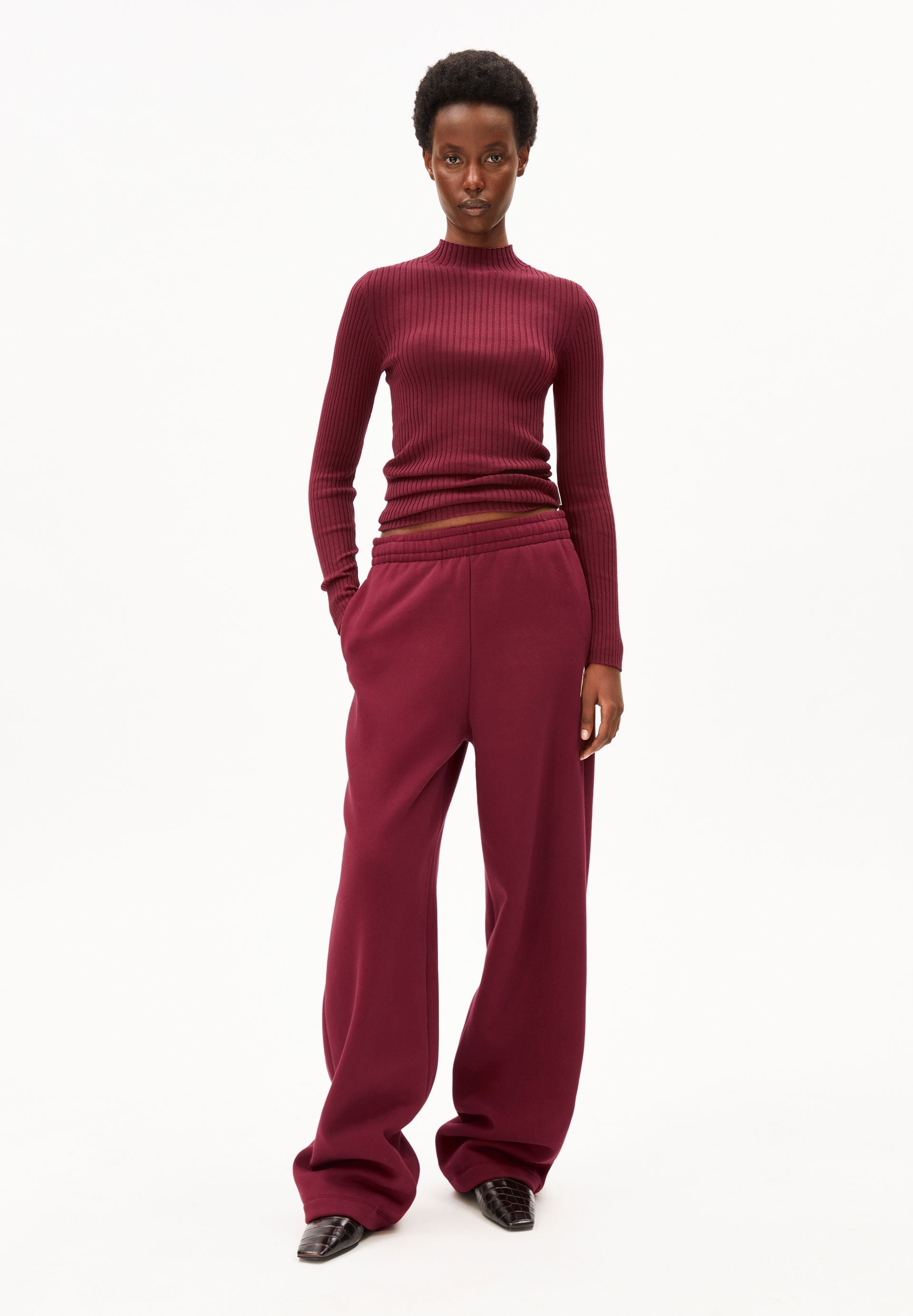 Jersey ARMEDANGELS Alaania Knit Velvet Red - imagen oficial 411