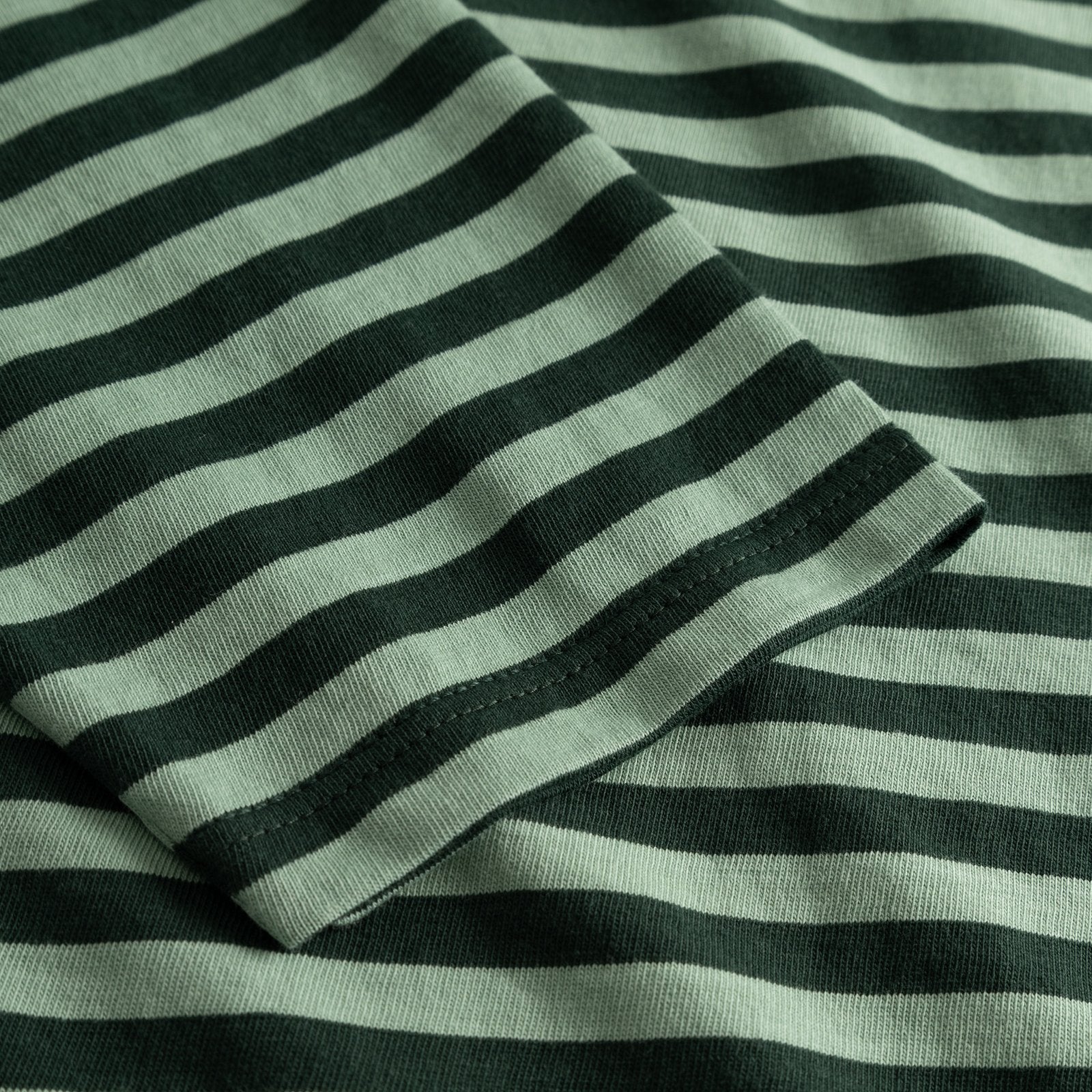 Camiseta DEDICATED Humledal Stripes - Dark Green/Granite Green - vista oficial 6