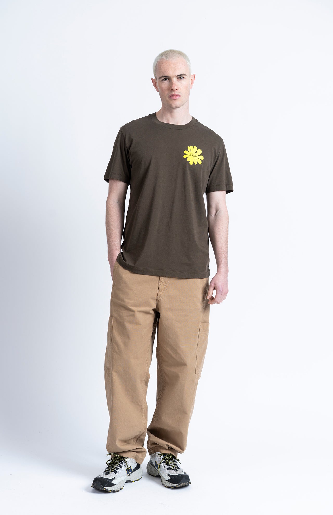 Camiseta LOREAK MENDIAN Ducha Forest, vista frontal adicional en modelo