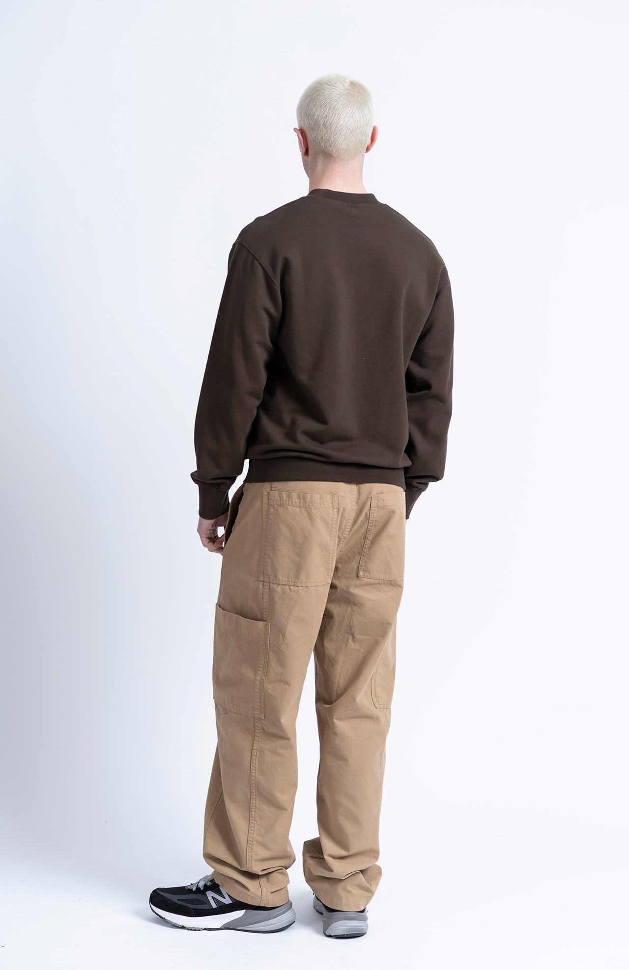 Sudadera LOREAK MENDIAN SW New Dot Khaki, vista de espalda en modelo