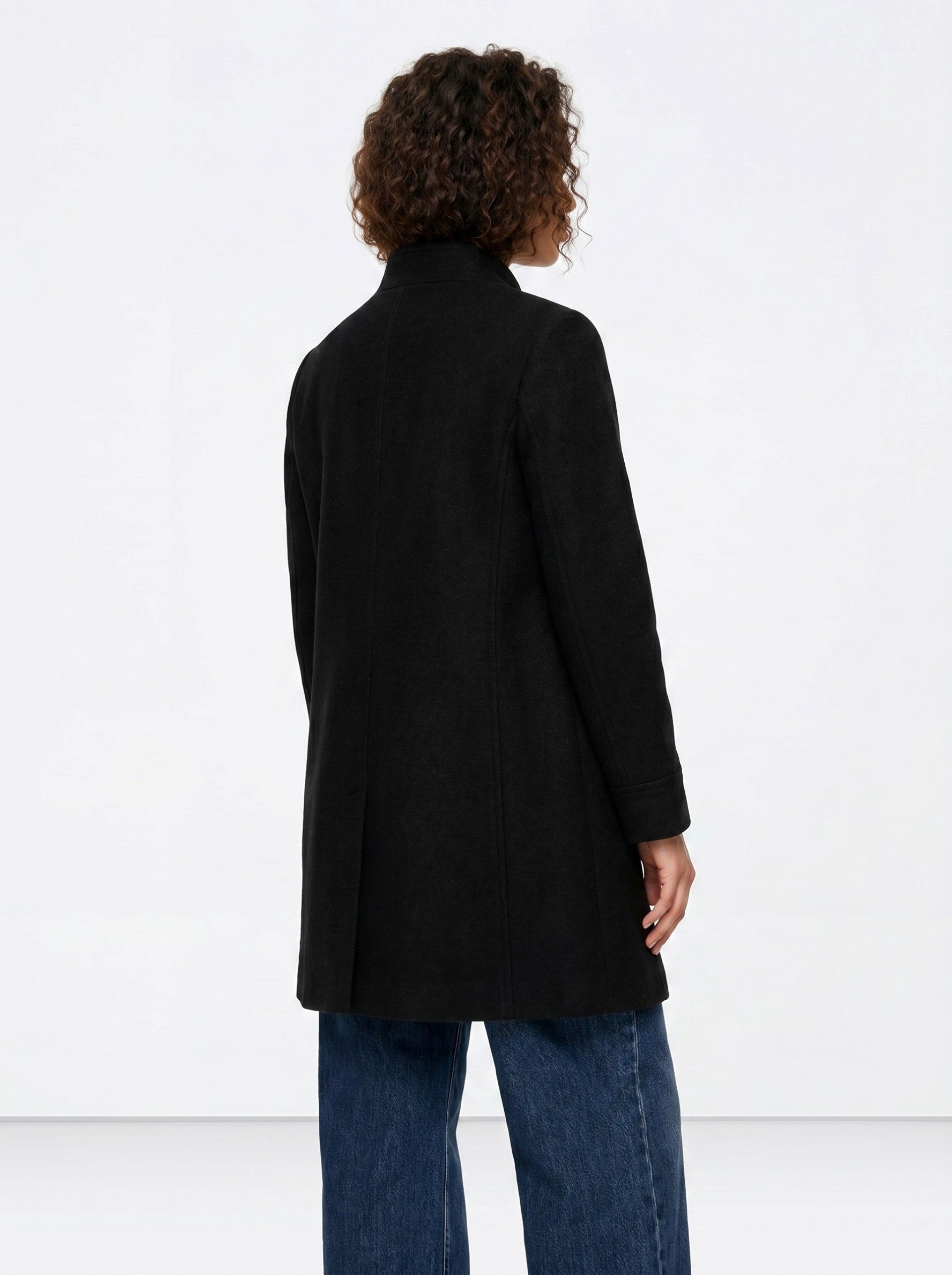 Abrigo TIFFOSI Florença Black, modelo trasero