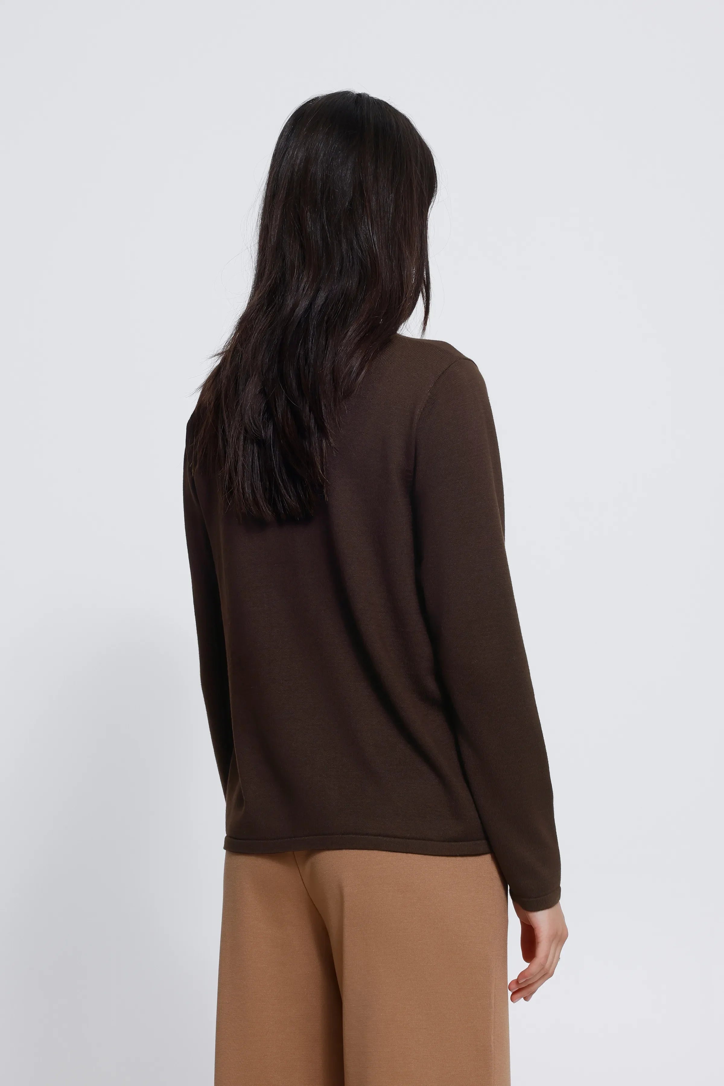 IHLULS O-NECK LS ICHI chocolate torte - detail