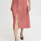 B.YOUNG Falakka Button Hellmahagonikleid