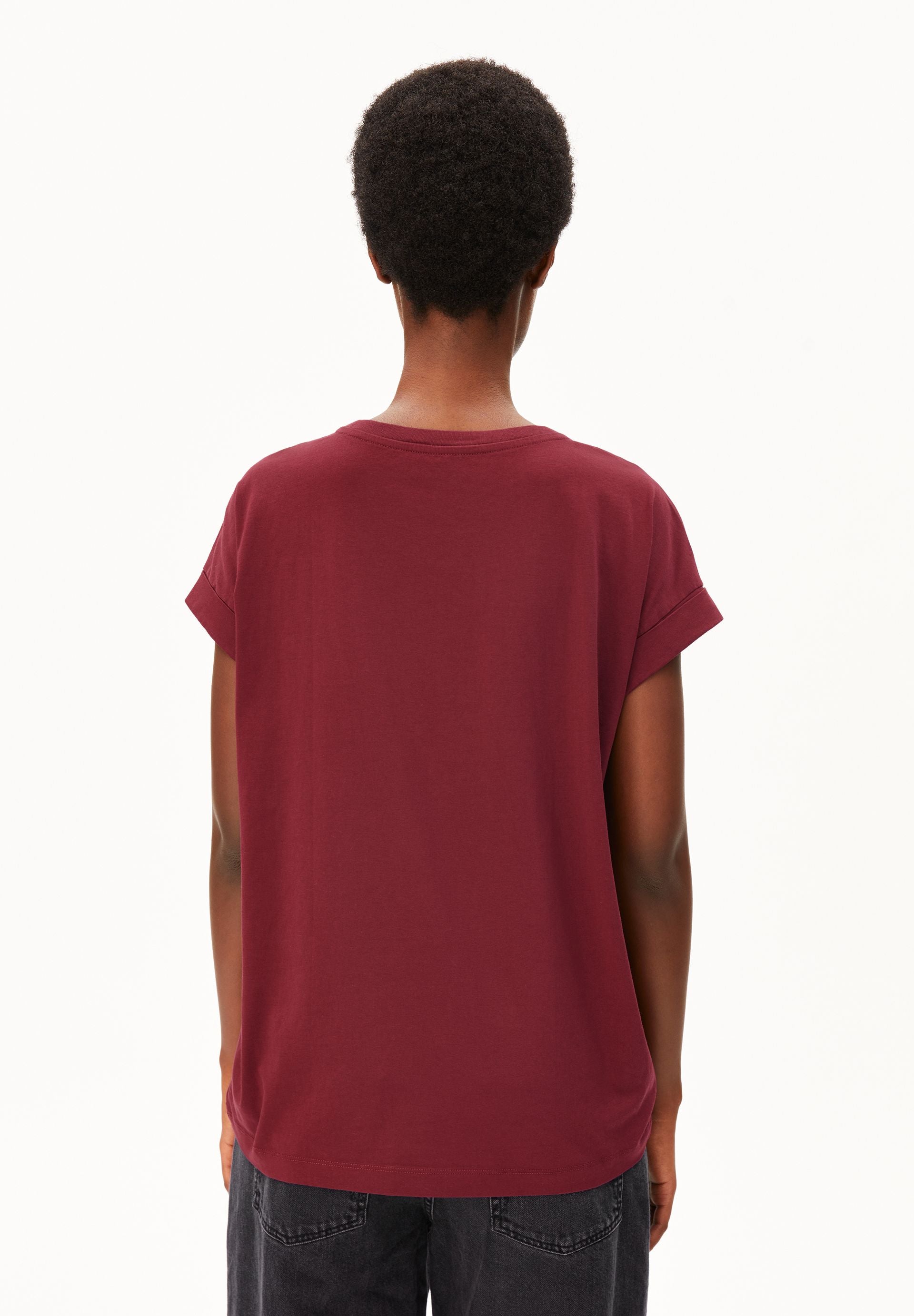Camiseta ARMEDANGELS Idaara Velvet Red - imagen oficial 211