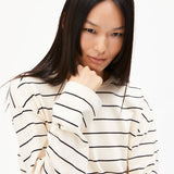 Camiseta ARMEDANGELS Manga Larga Marynaa Fine Stripe Oatmilk Black