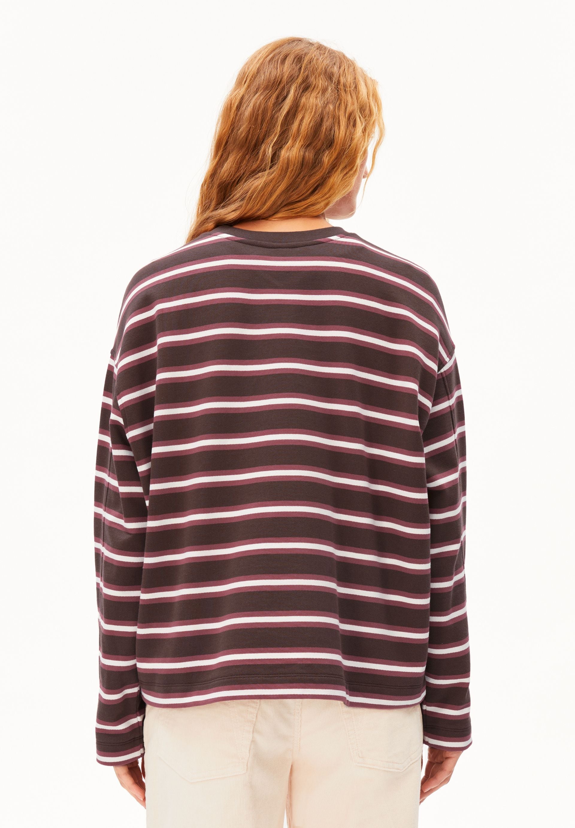 Sudadera ARMEDANGELS Iconic Å Frankaa Bold Claystone Oatmilk Velvet Ember - vista oficial 2