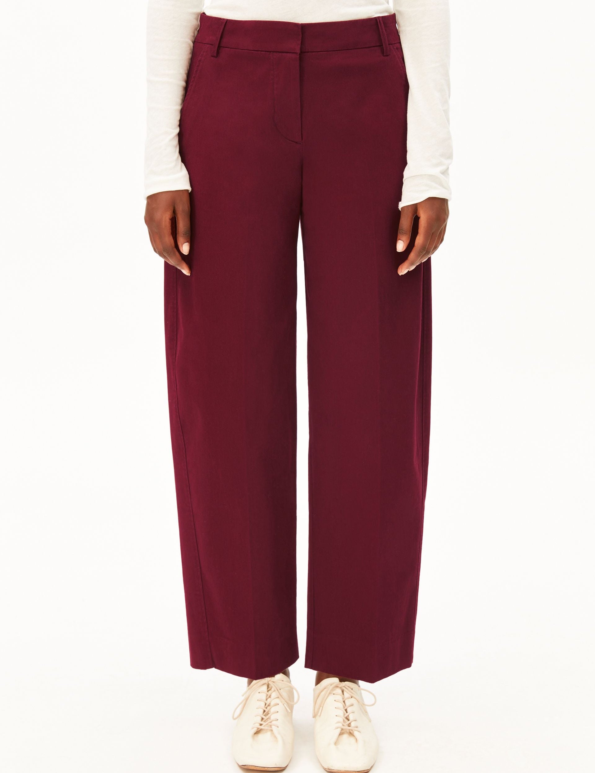 Pantalón ARMEDANGELS Barrel Leg Twill Velvet Red