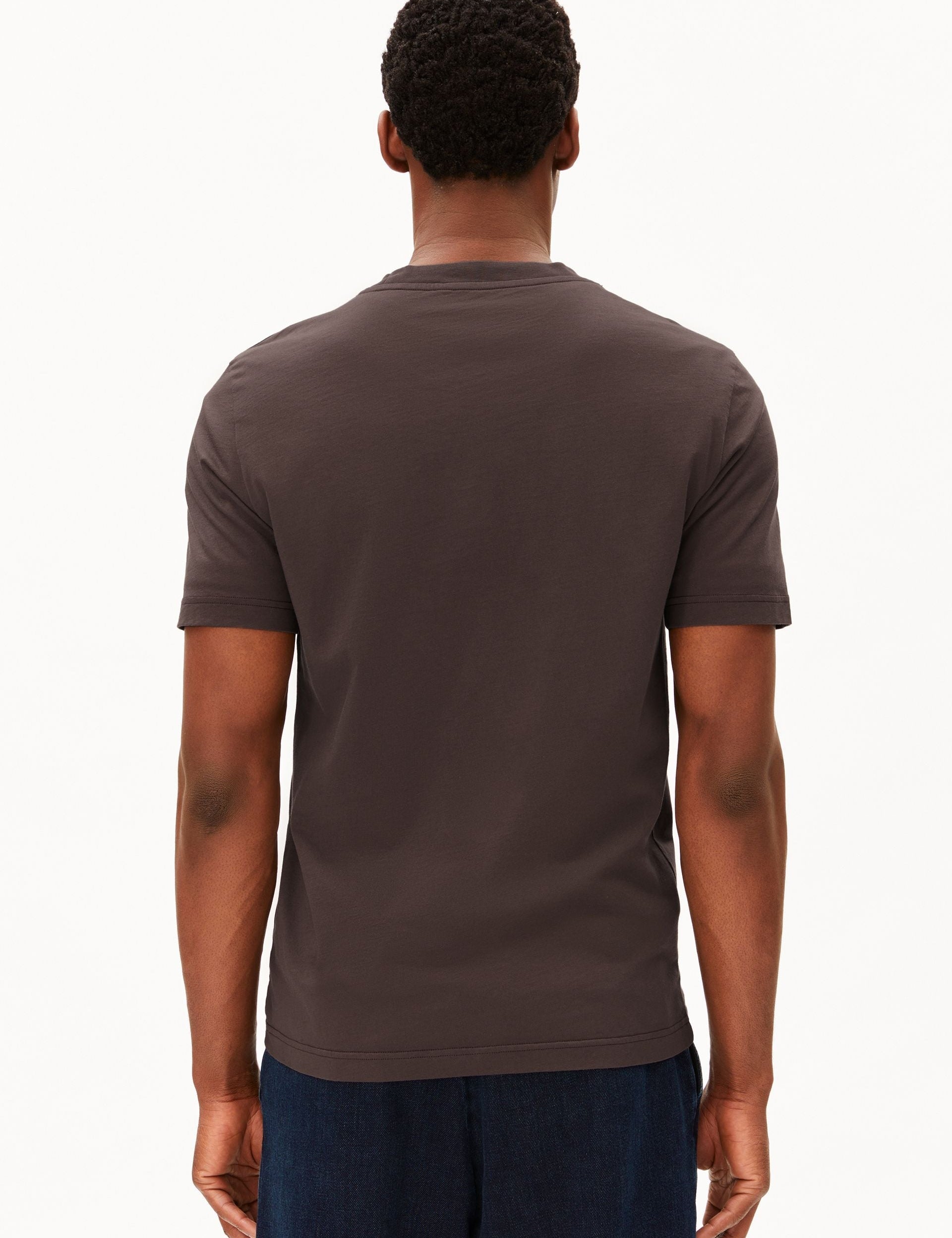 Camiseta ARMEDANGELS Jaames Claystone - imagen oficial 211