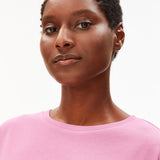 Camiseta ARMEDANGELS Oversize Giannaa Difference Washed Berry