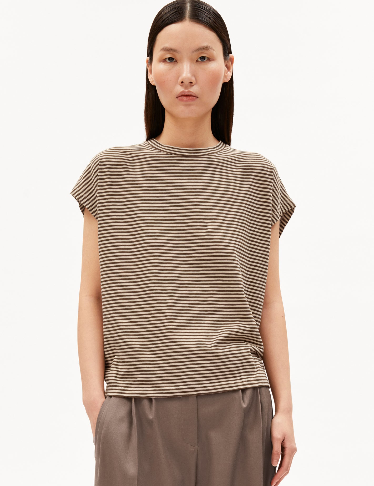 Camiseta ARMEDANGELS Slub Stripe Sand Stone / Dried Palm
