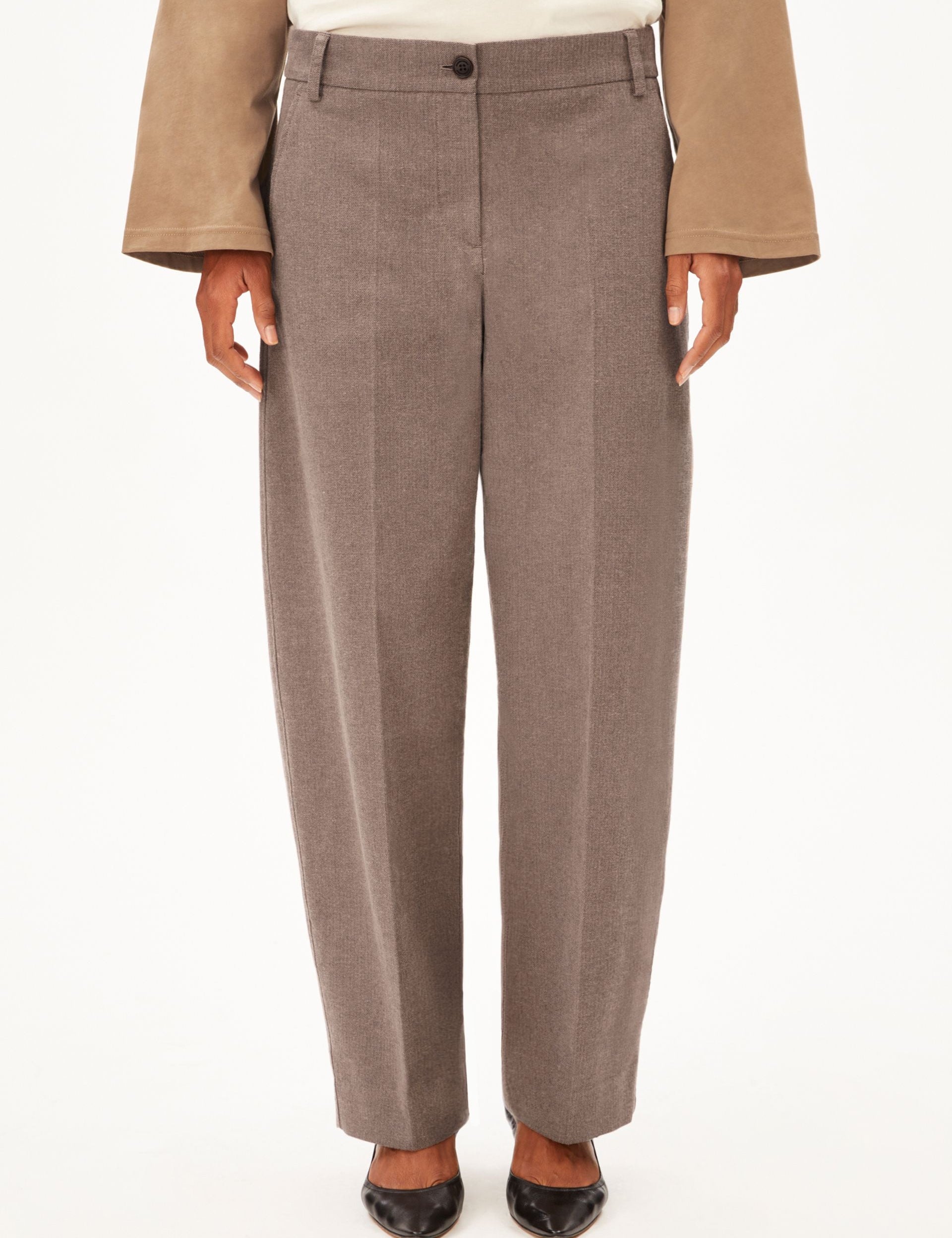 Pantalón ARMEDANGELS Herringbone Barrel Leg Claystone Soft Nougat - vista oficial 1
