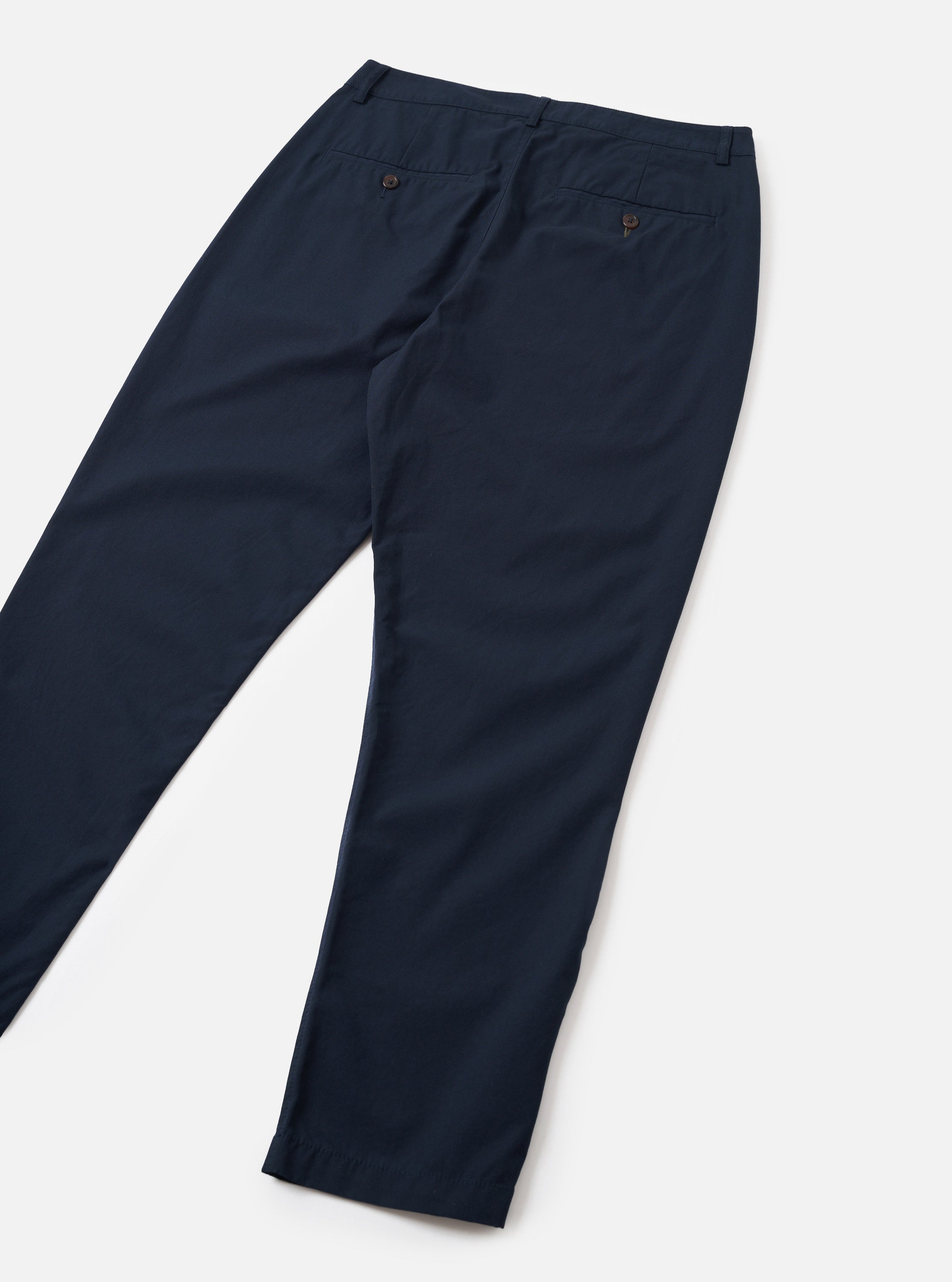 Pantalón UNIVERSAL WORKS Micro Canvas Military Chino Navy - vista oficial 5