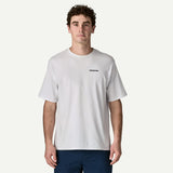 Camiseta PATAGONIA P-6 Logo Responsibili-Tee® Blanca