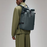 Mochila RAINS Rolltop Rucksack Large Lagoon
