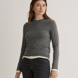 Camiseta YERSE Miranda Efecto Doble Prenda Gris