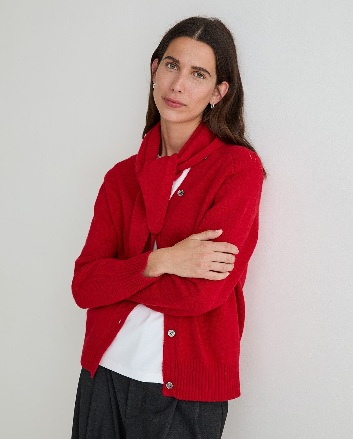 Cárdigan YERSE Daff Detalle Pañuelo Rojo