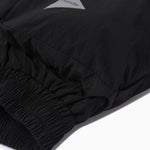 Chaqueta AND WANDER Water Repellent Light Jacket 2 Black - vista oficial