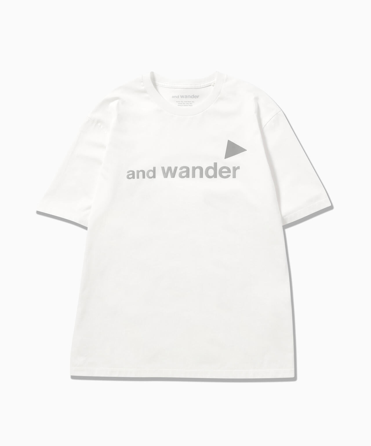 Camiseta AND WANDER Ref T (M) White - vista oficial