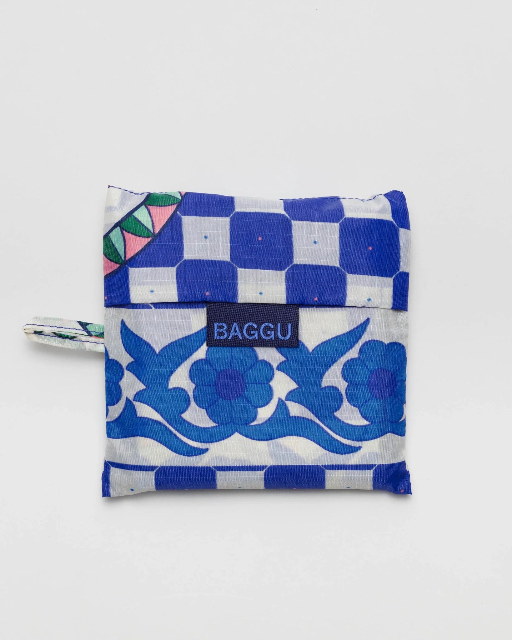 Recycelte Standard-Baggu-Tasche mit Kirschkacheln
