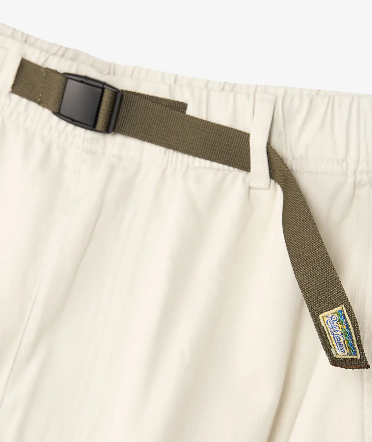 detalle cinturón pantañon trailster ralph lauren white
ECRU
