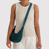 Bolso BAGGU Small Nylon Crescent Deep Sea