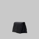 Bolso TOPOLOGIE A-Frame Bag Medium Black Tech Sateen