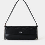 Bolso LAAGAM Miranda Black, otra vista con modelo