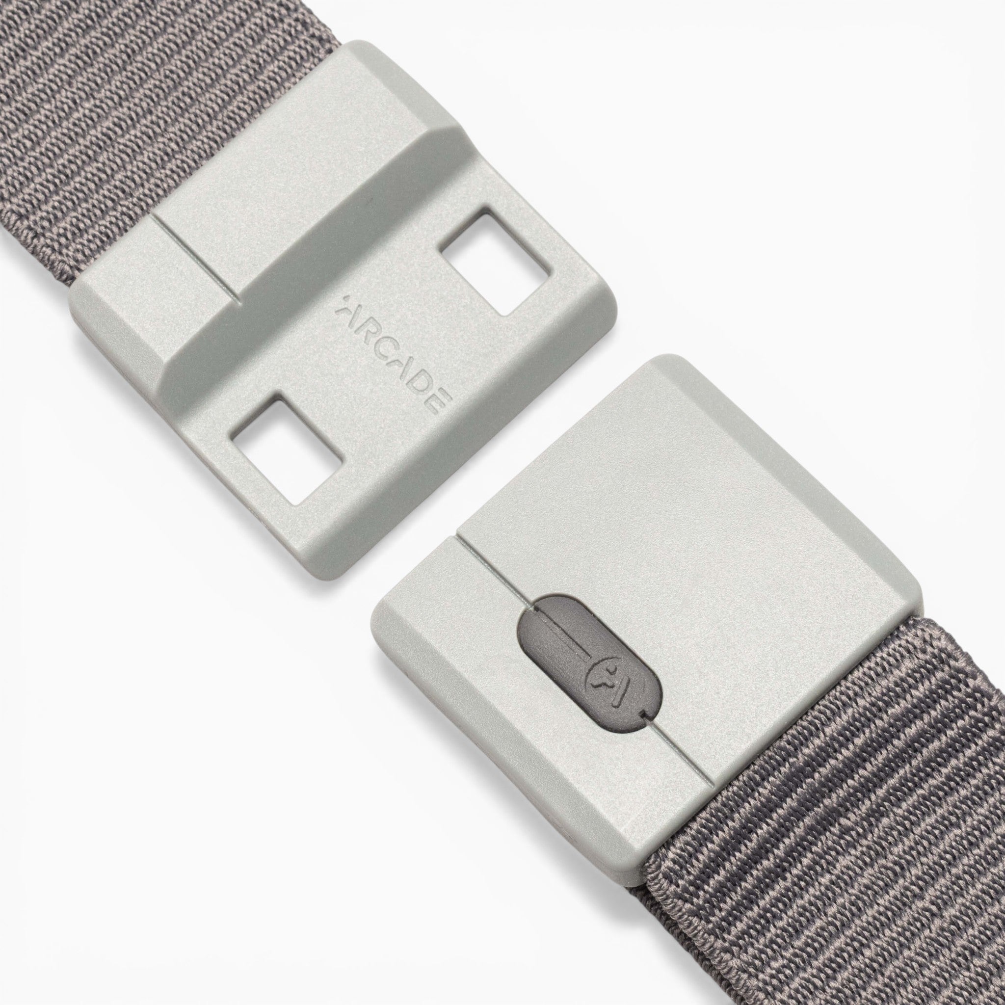 Cinturón ARCADE Aero Charcoal — detalle 2