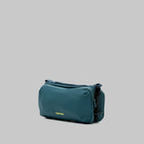 Sac à main TOPOLOGIE Sacoche à bouteille Large Noir Tech Satin