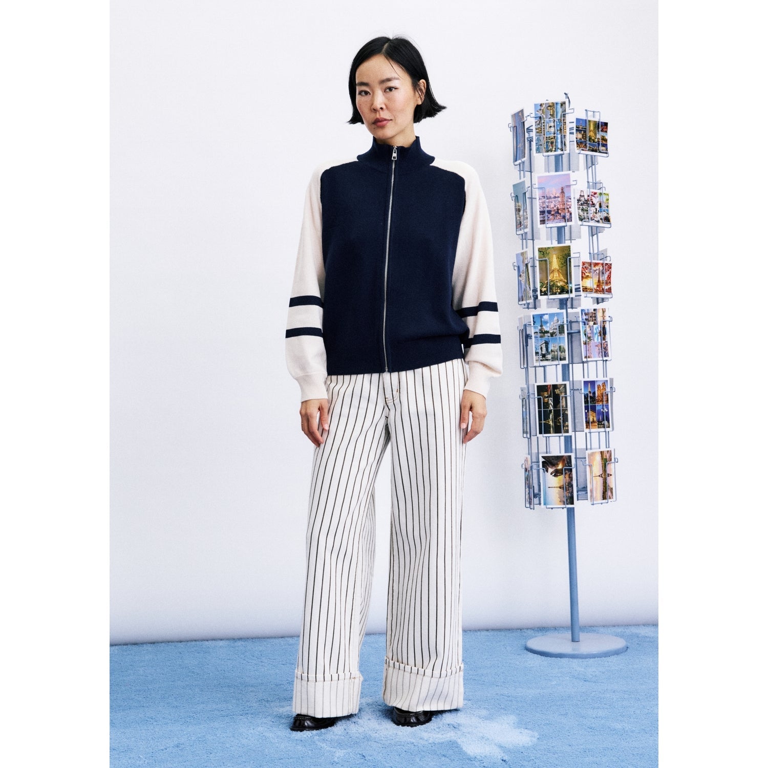 Cárdigan FRNCH Timbre Navy – fotografía oficial