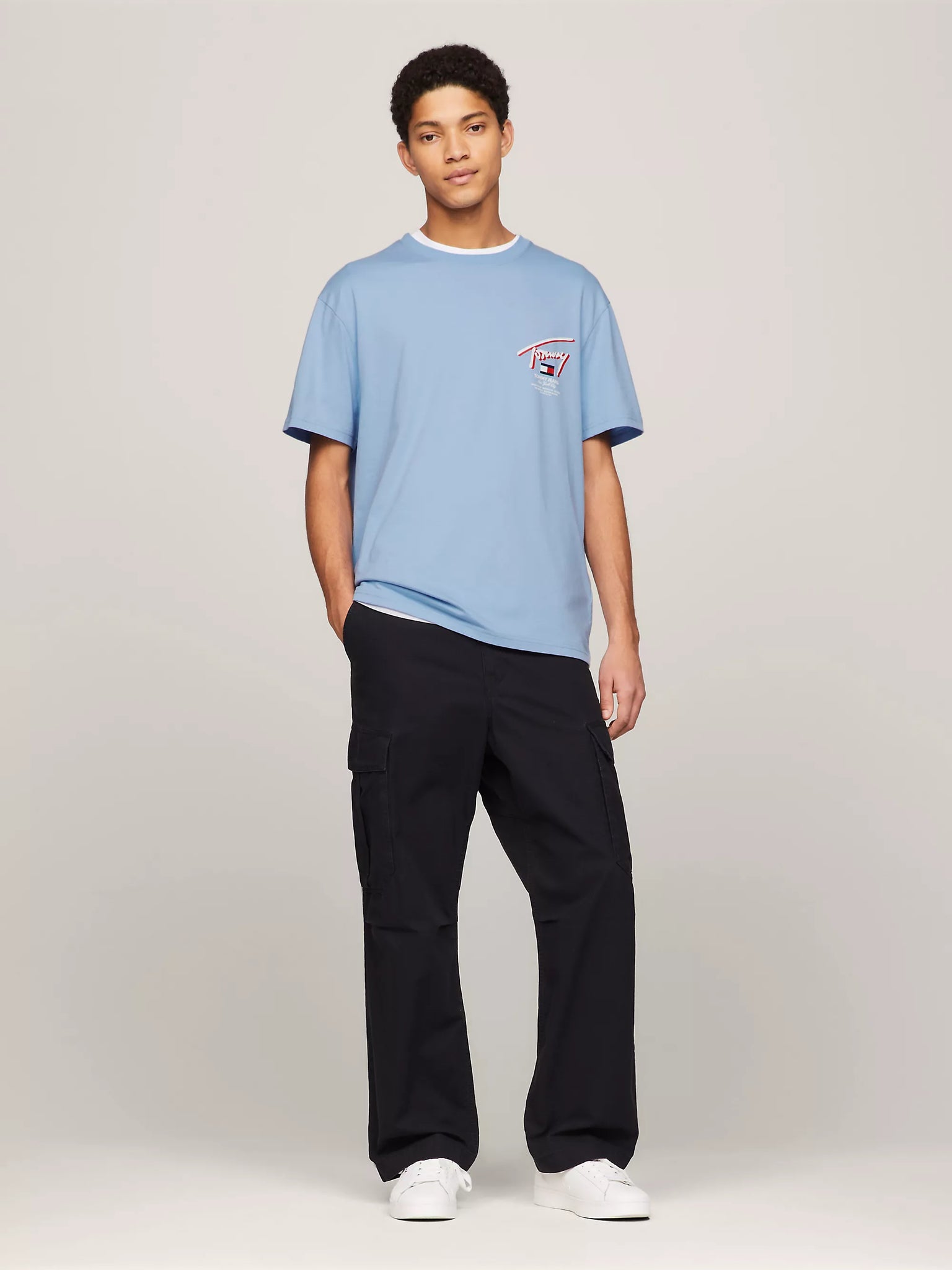 Tommy Jeans Classics T-Shirt mit markantem Logo auf der Rückseite 