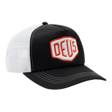 DEUS EX MACHINA Shield Luxx Trucker Cap in Schwarz
