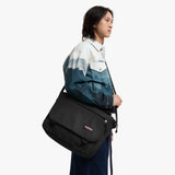 Bolso Bandolera EASTPAK Delegate+ Black