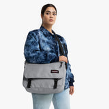 Bolso Bandolera EASTPAK Delegate+ Sunday Grey