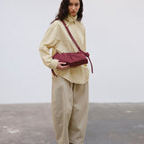 Bolso ÖLEND Dumpling Suede Cherry Red