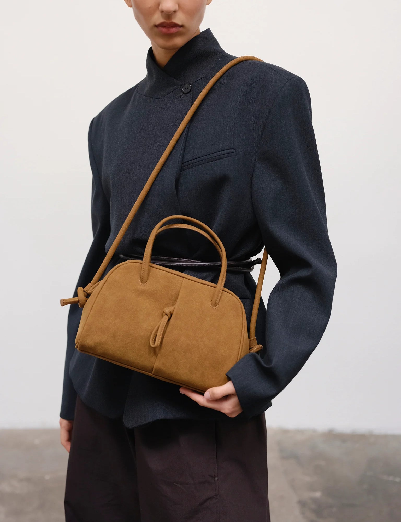 Bolso ÖLEND Mini Brooklyn Suede Brown