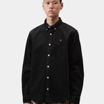 Camisa CARHARTT WIP L/S Madison Cord Soot, vista frontal con modelo
