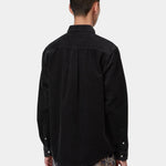 Camisa CARHARTT WIP L/S Madison Cord Soot, vista trasera con modelo