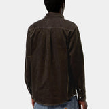 Camisa CARHARTT WIP L/S Madison Cord Tobacco, vista trasera con modelo