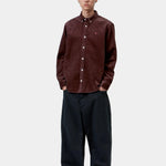 Camisa CARHARTT WIP L/S Madison Cord Amarone, otra vista con modelo