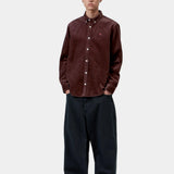 Camisa CARHARTT WIP L/S Madison Cord Amarone, otra vista con modelo
