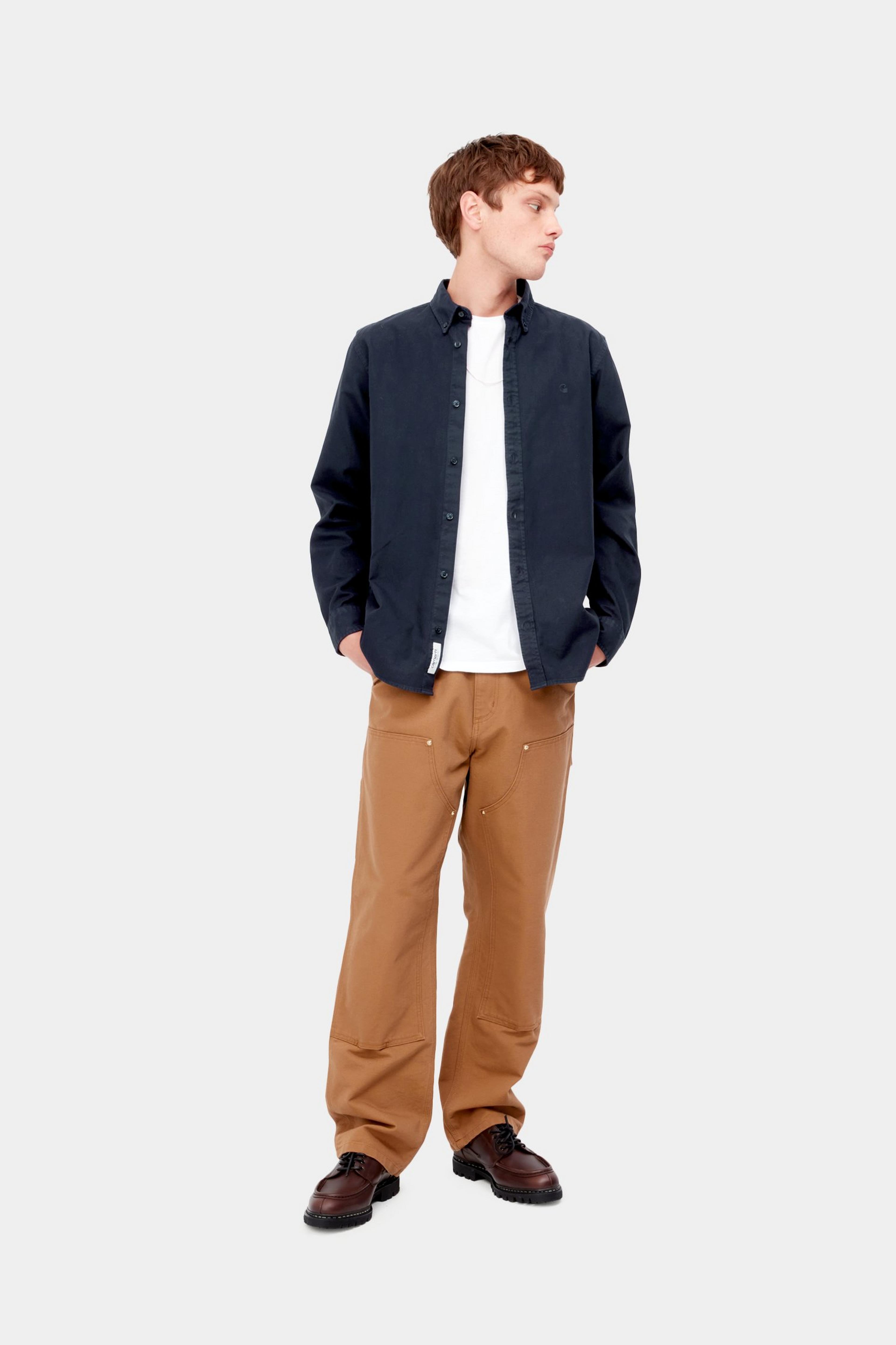 Camisa CARHARTT WIP L/S Bolton Dark Navy, otra vista con modelo