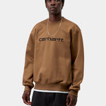 Sudadera CARHARTT WIP Carhartt Hamilton Brown / Black, vista frontal con modelo