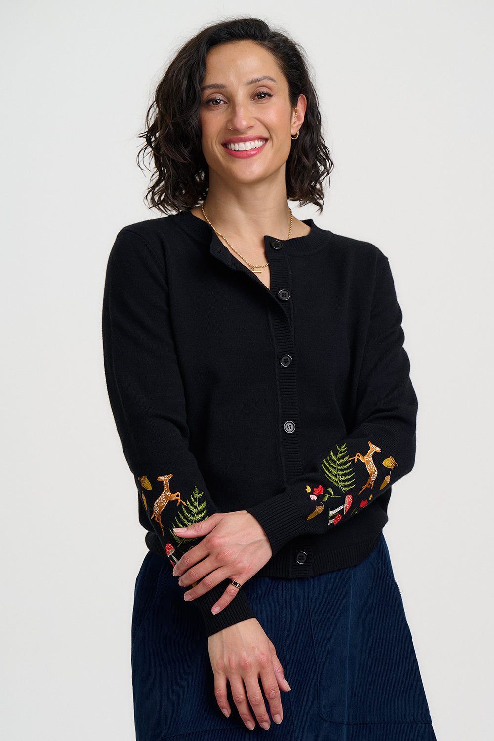 Cárdigan SUGARHILL Kamila Black Woodland Embroidery — vista 3