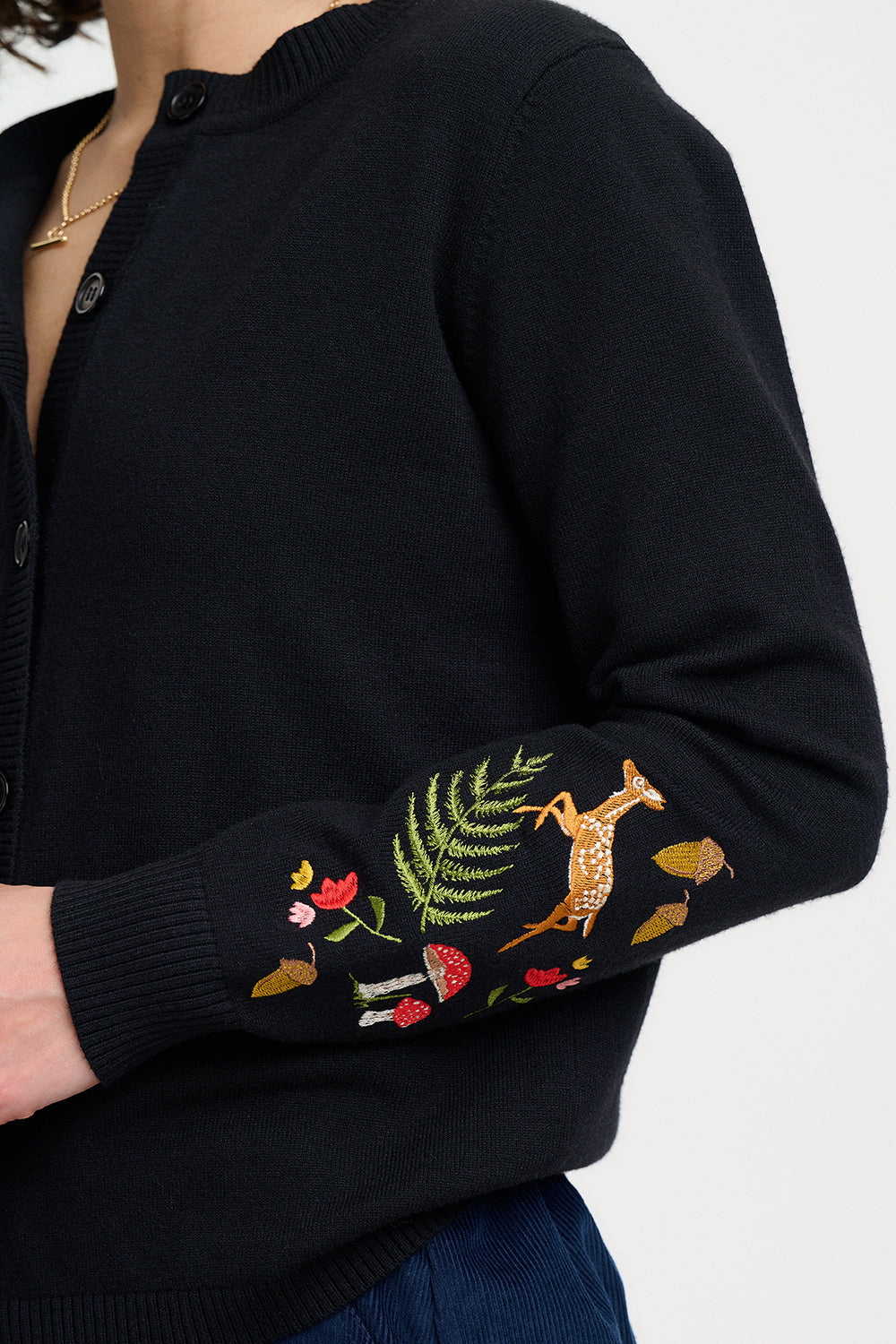 Cárdigan SUGARHILL Kamila Black Woodland Embroidery — vista 4