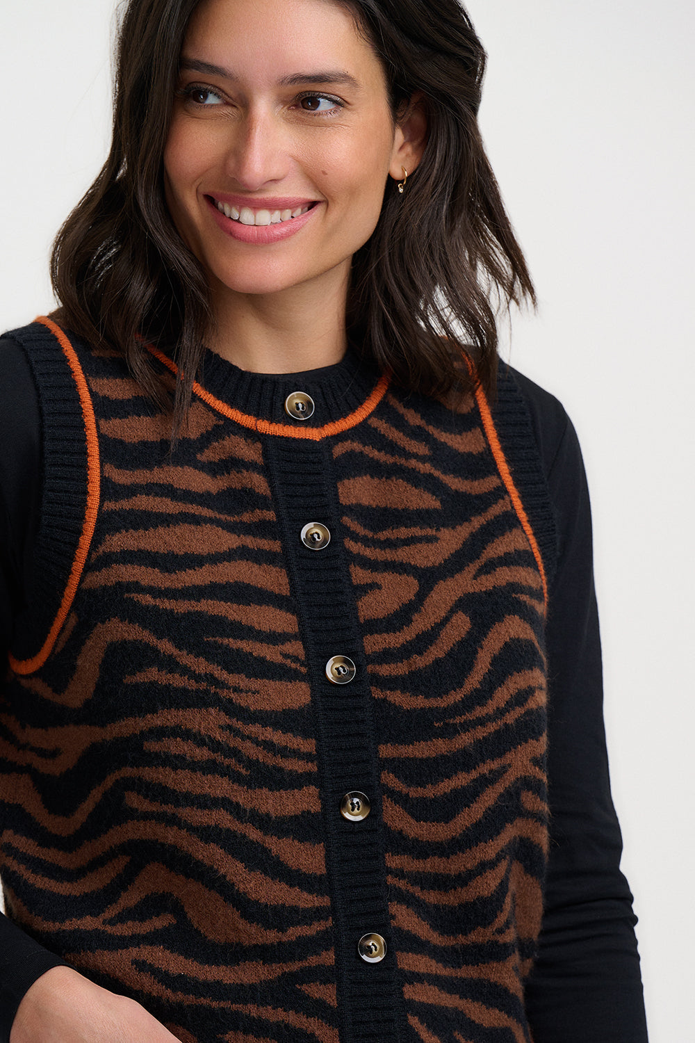 Chaleco de punto SUGARHILL Natalie Brown Black Tiger — vista 4