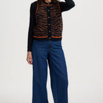 Chaleco de punto SUGARHILL Natalie Brown Black Tiger — vista 5