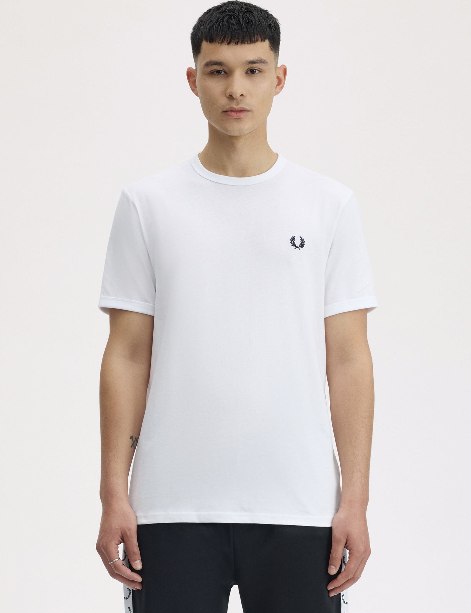 Camiseta FRED PERRY M3519 Ringer Blanco